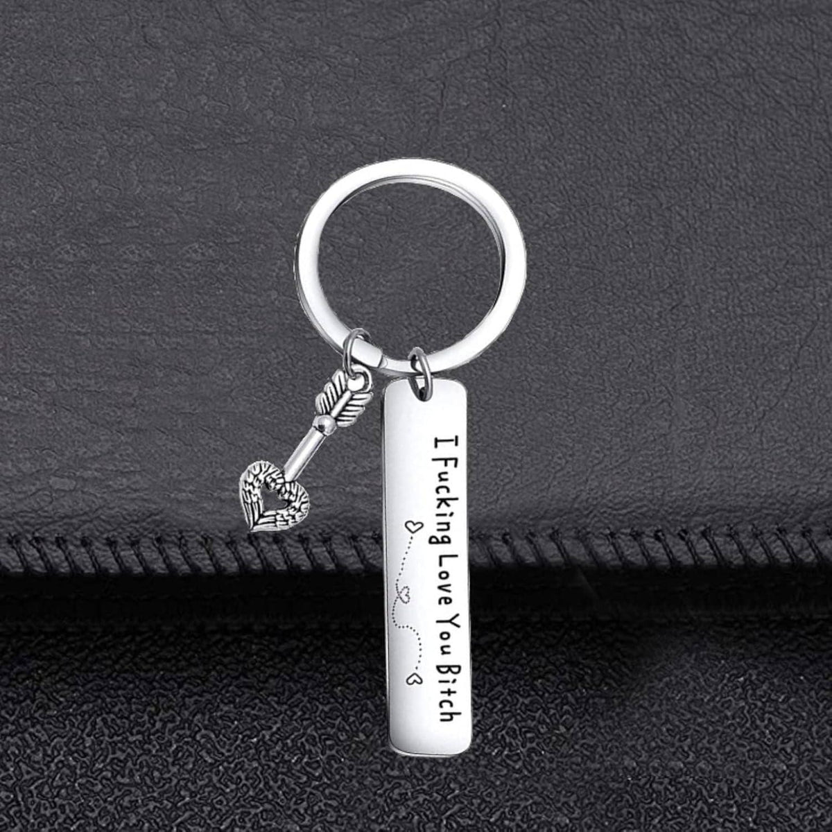 Llavero de mejores amigas para mujer, llavero de acero inoxidable grabado con la frase "I Fking Love You Bith" como regalo de cumpleaños, Navidad o amistad para tu mejor amiga, mejores amigas, bff.